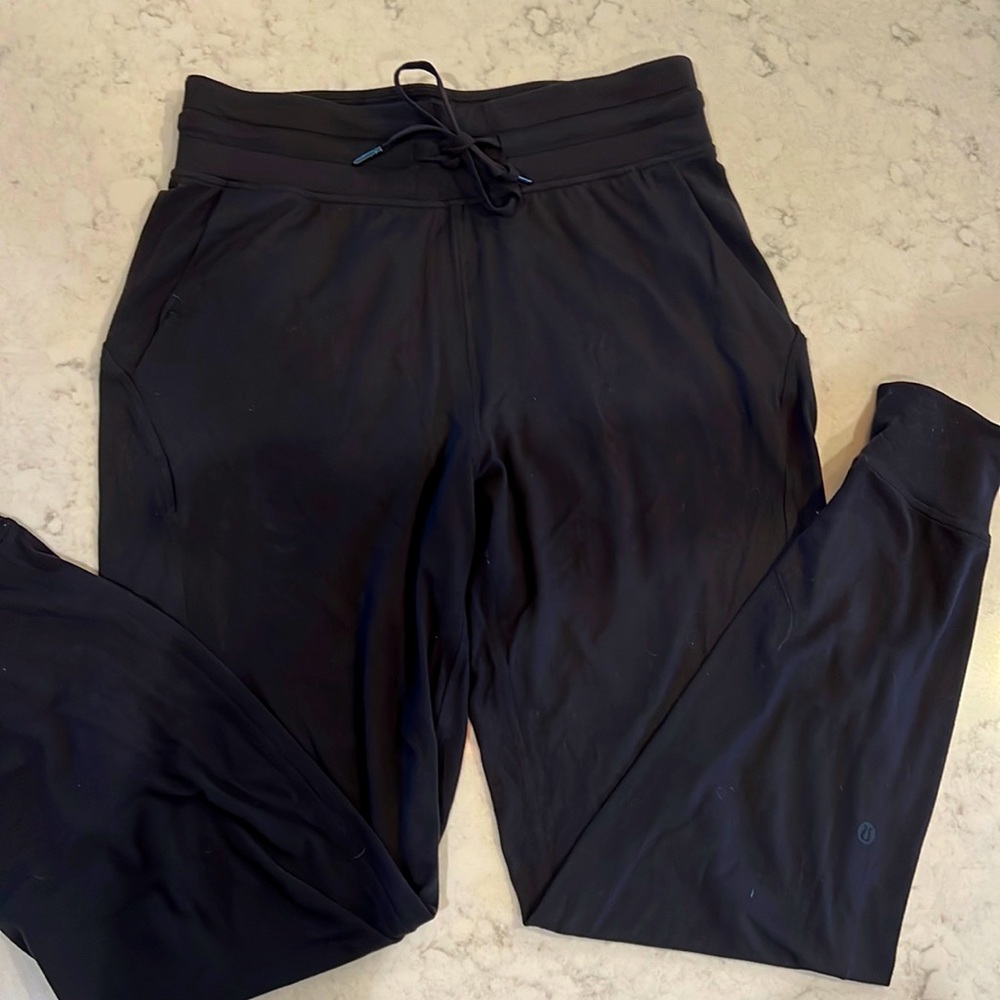 Lululemon joggers sz 6